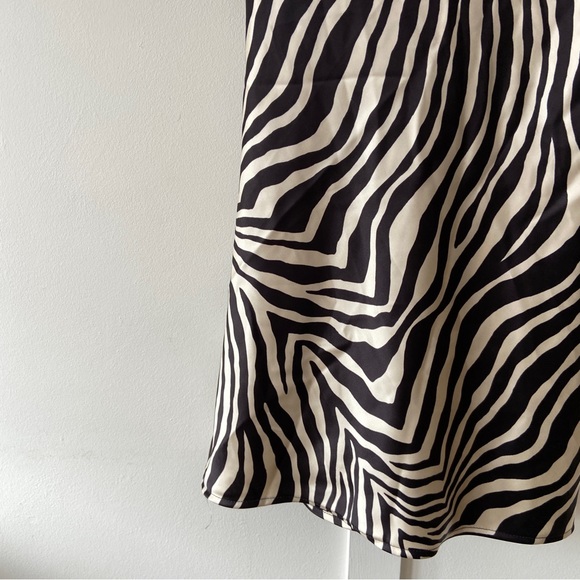 Zara Zebra Print Mini Dress Satin Finish - Size XS - Picture 6 of 11